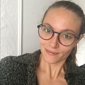 Meet your Posher, Cait